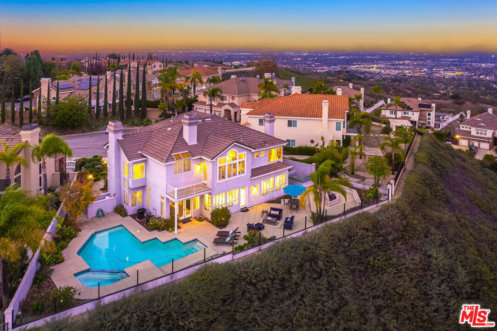 1412 Sunset Meadow Circle