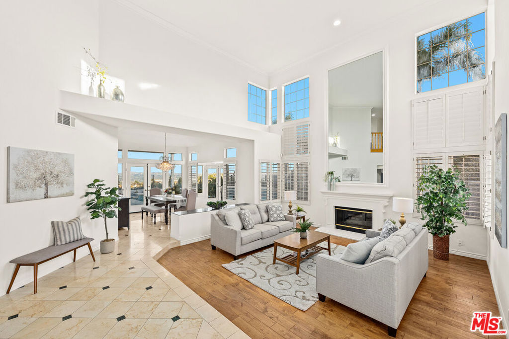 1412 Sunset Meadow Circle