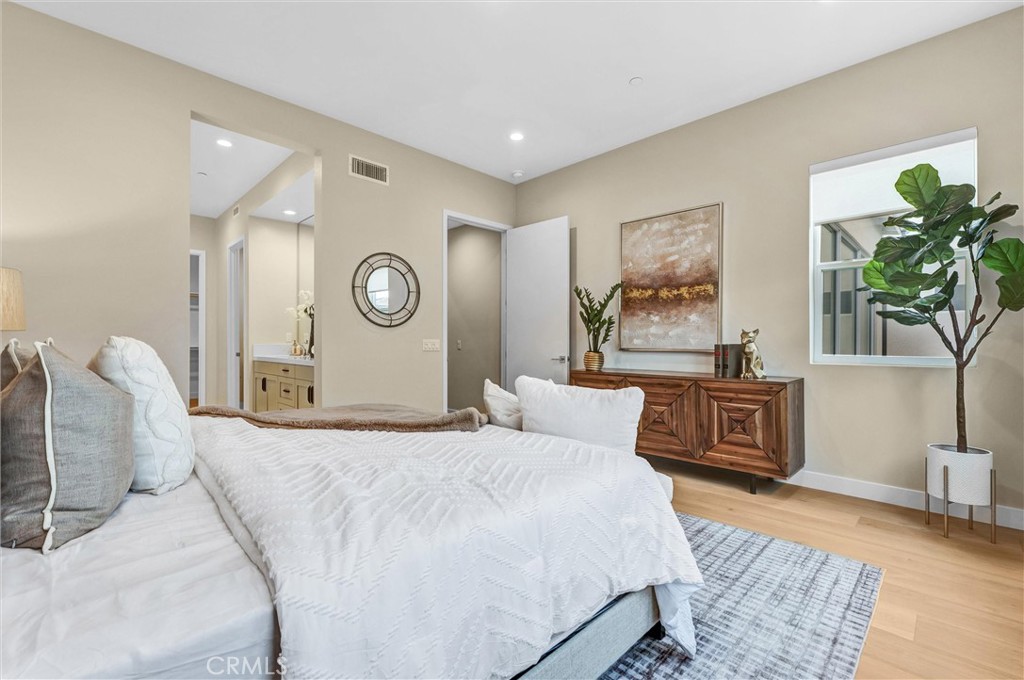 1155 Poppy Court