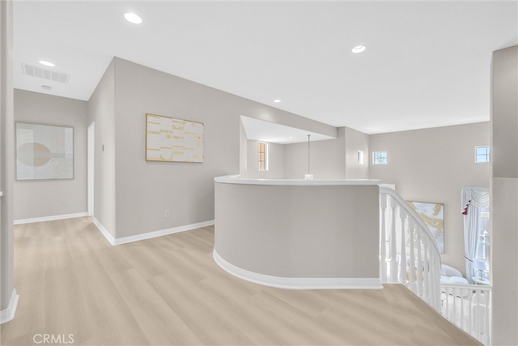 2572 Carlton Place