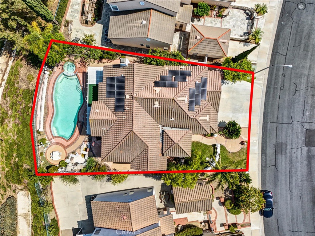 2572 Carlton Place