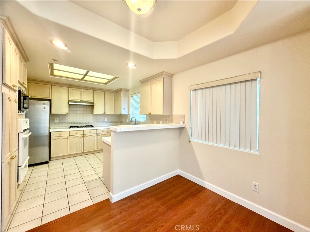 631 Ave Fairview A