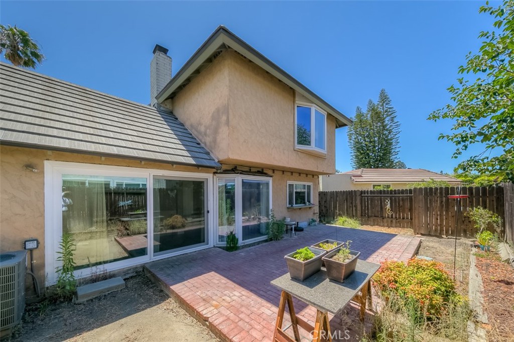 5403 Barrett Circle