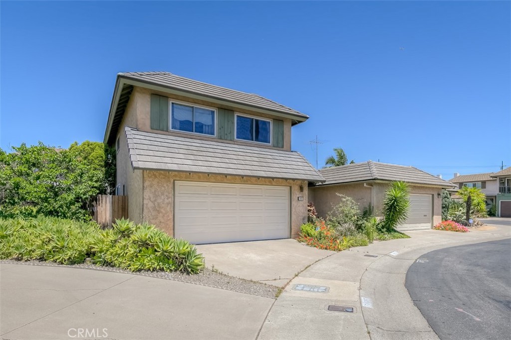 5403 Barrett Circle