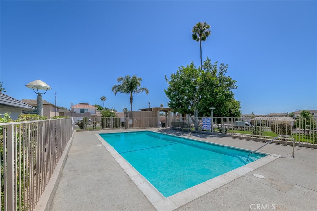 5403 Barrett Circle