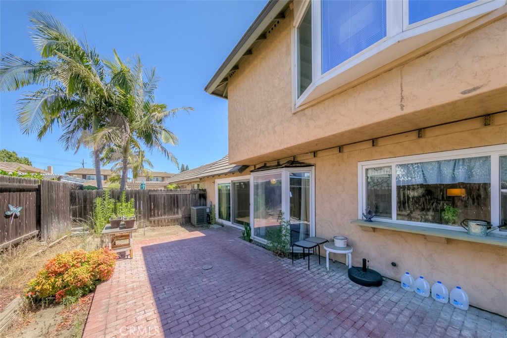 5403 Barrett Circle
