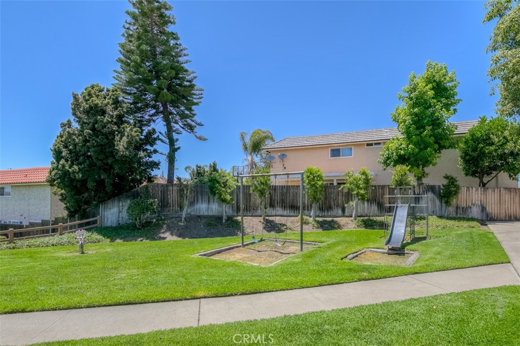 5403 Barrett Circle