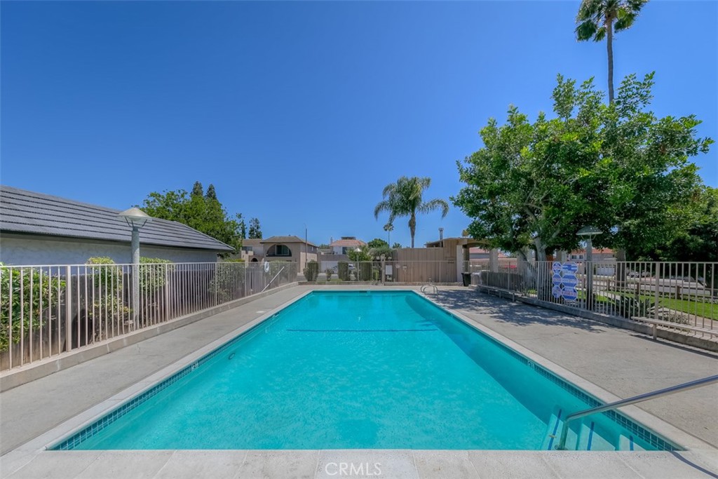 5403 Barrett Circle