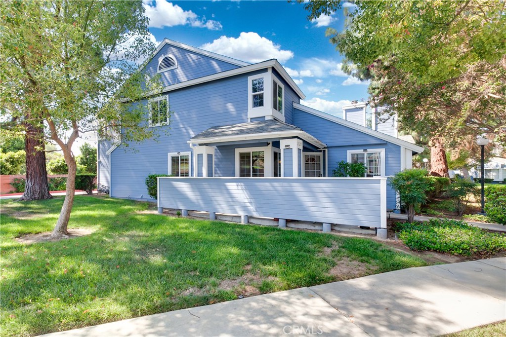 21257 Cottonwood Lane