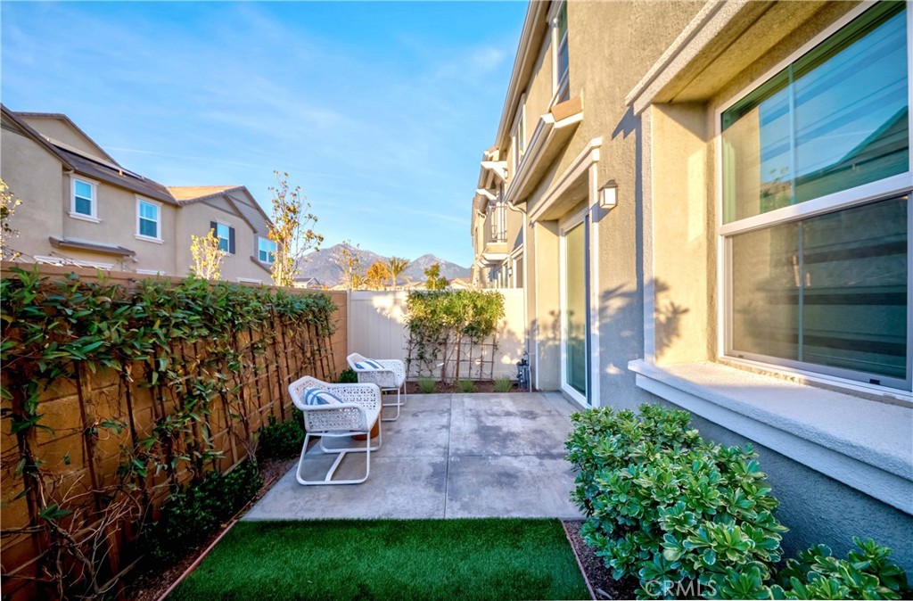 1707 Almond Tree Place