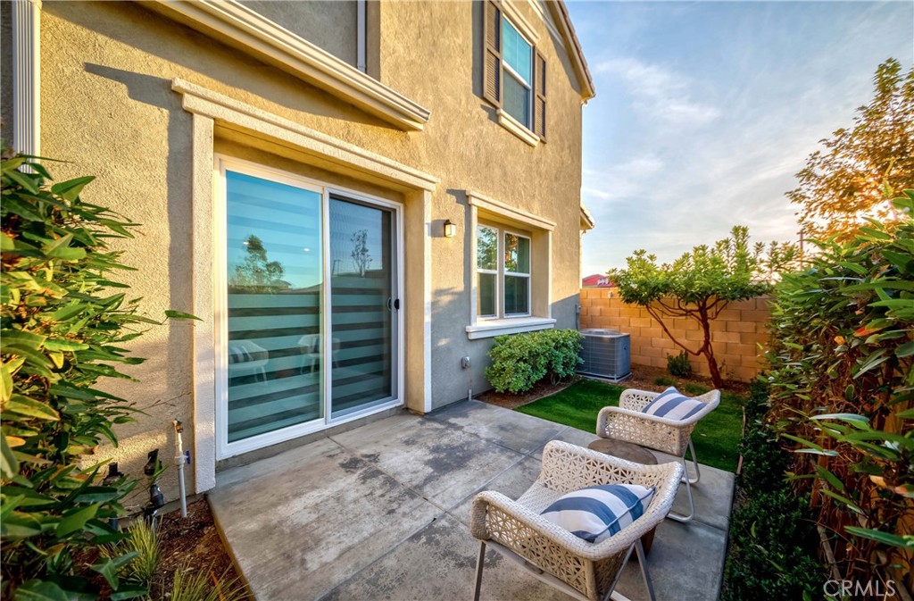 1707 Almond Tree Place