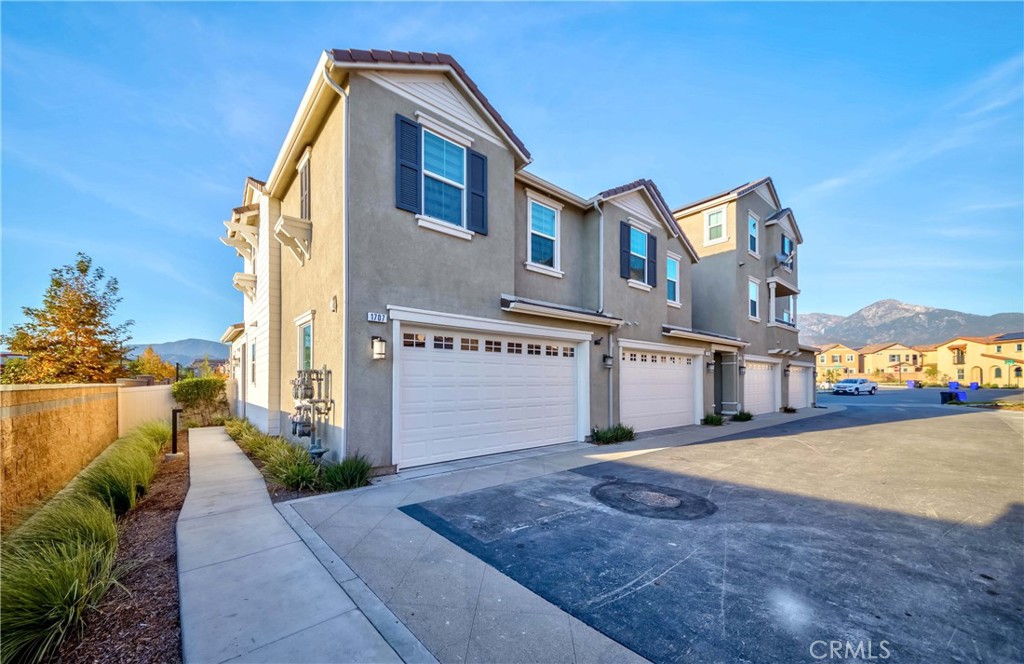 1707 Almond Tree Place