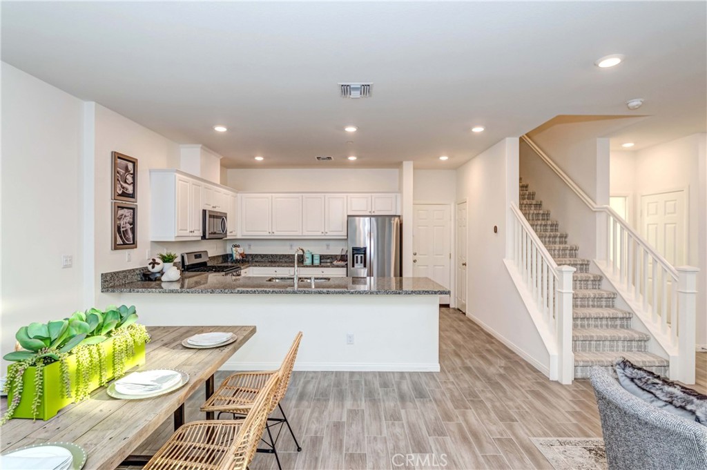 1707 Almond Tree Place