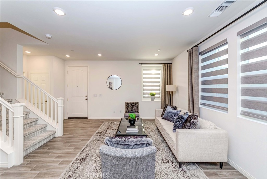 1707 Almond Tree Place