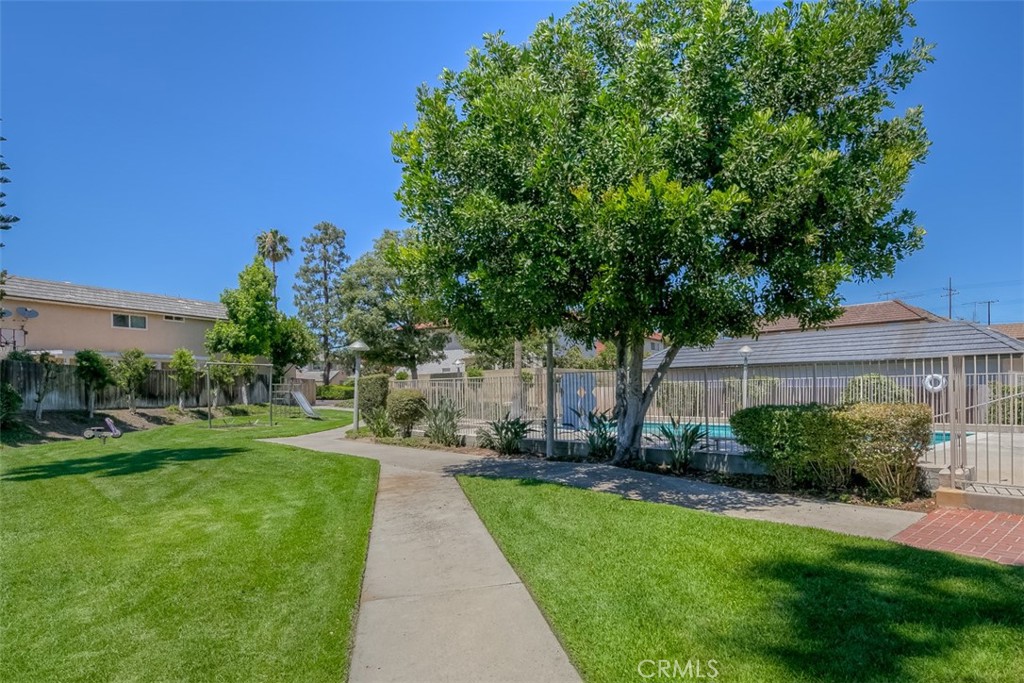 5403 Barrett Circle