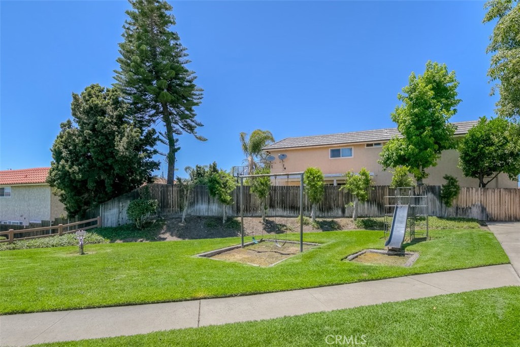 5403 Barrett Circle