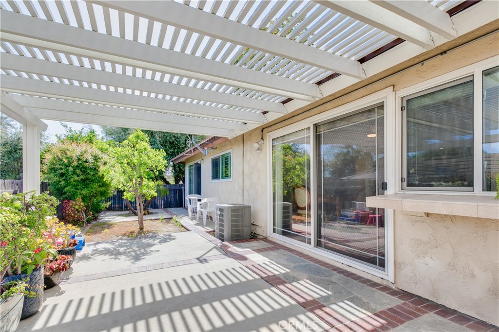 8218 Baldwin Circle
