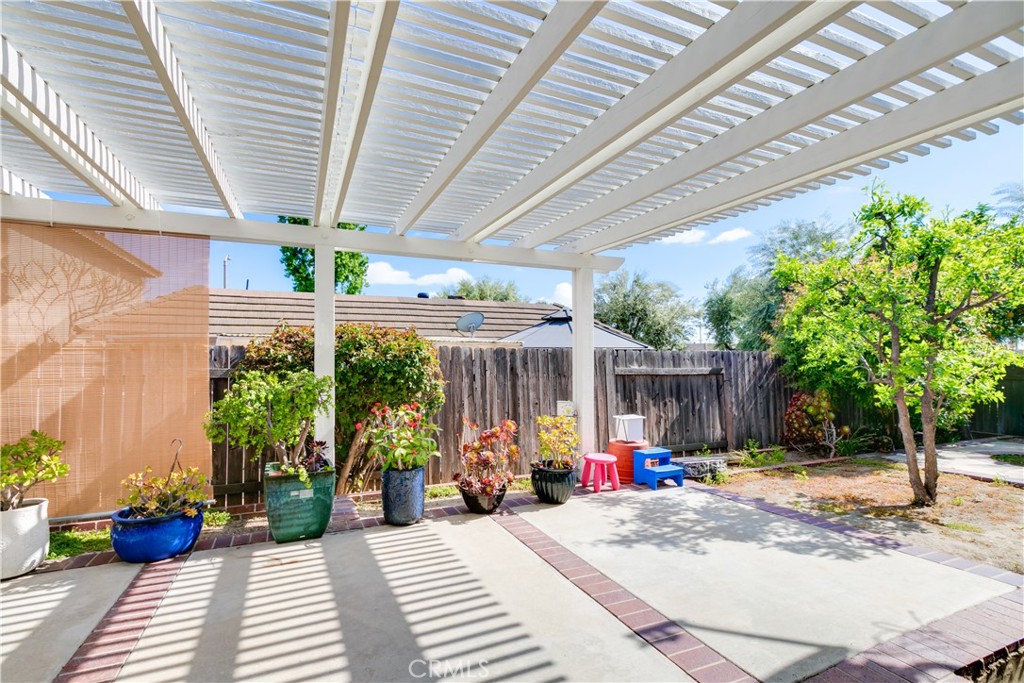8218 Baldwin Circle