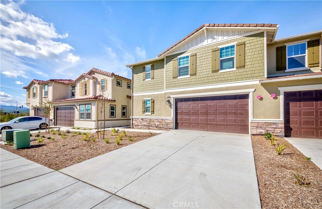 16050 Aventurine Ln