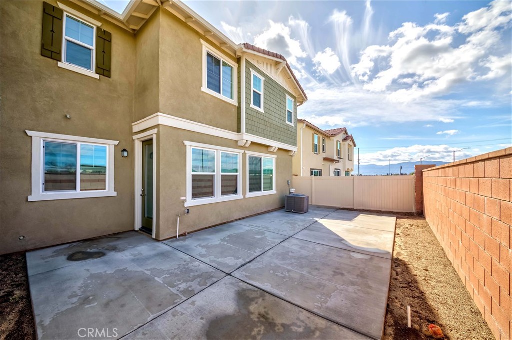 16050 Aventurine Ln