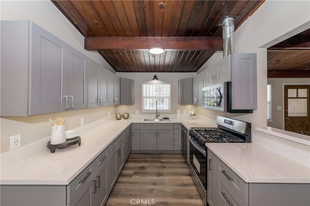 16020 Shadybend Drive