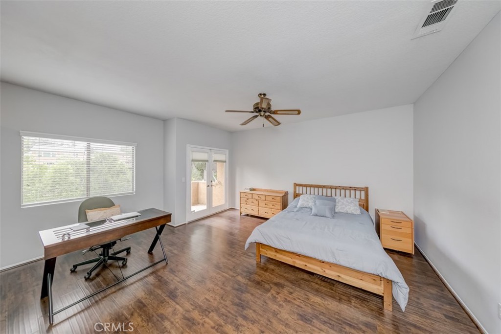 2019 Villa Del Lago Drive B