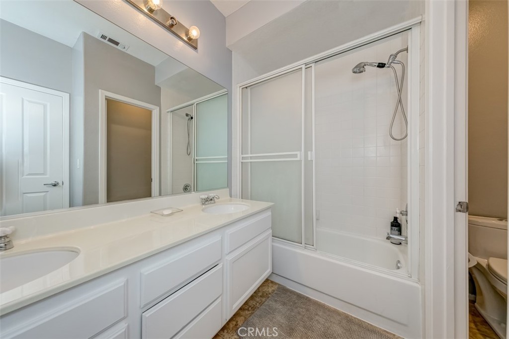 2019 Villa Del Lago Drive B