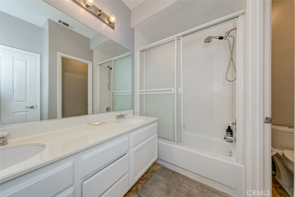 2019 Villa Del Lago Drive B