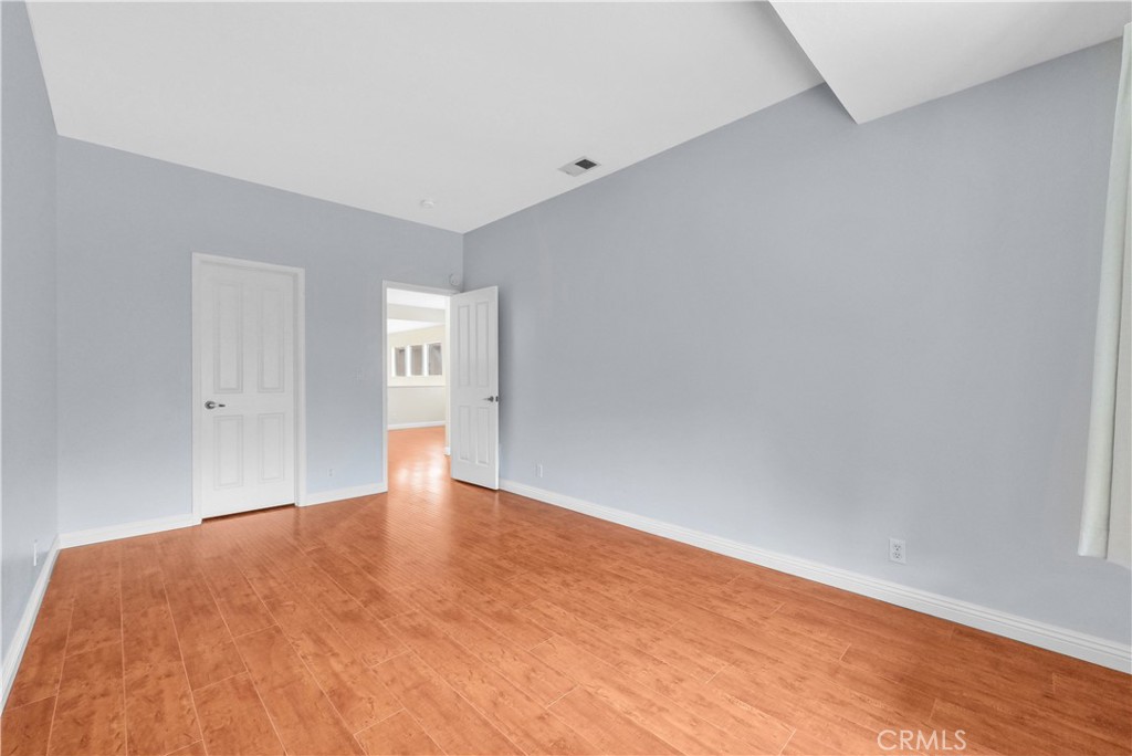 2074 Lake Shore Drive B