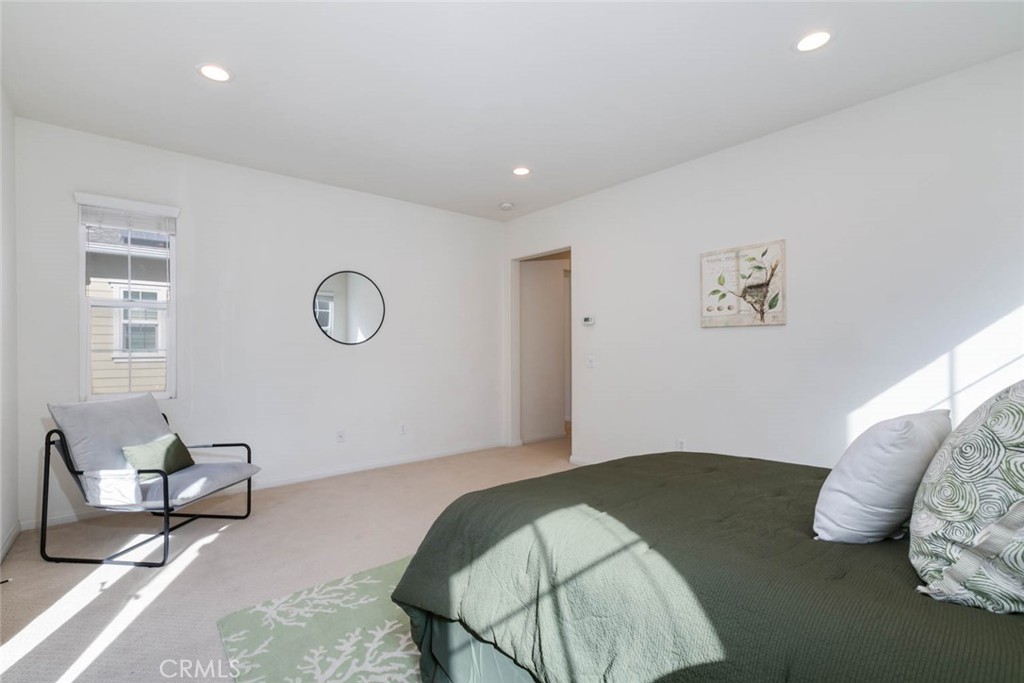 15823 Elfin Forest Avenue