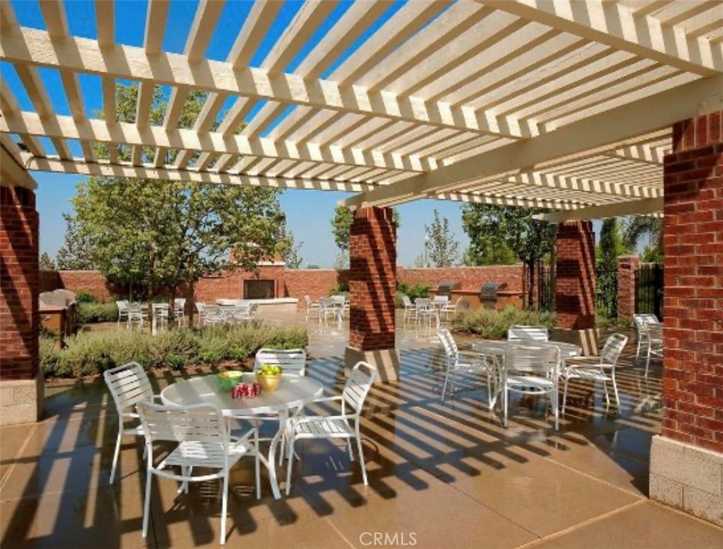 15823 Elfin Forest Avenue