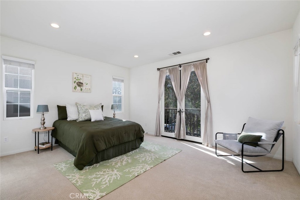 15823 Elfin Forest Avenue