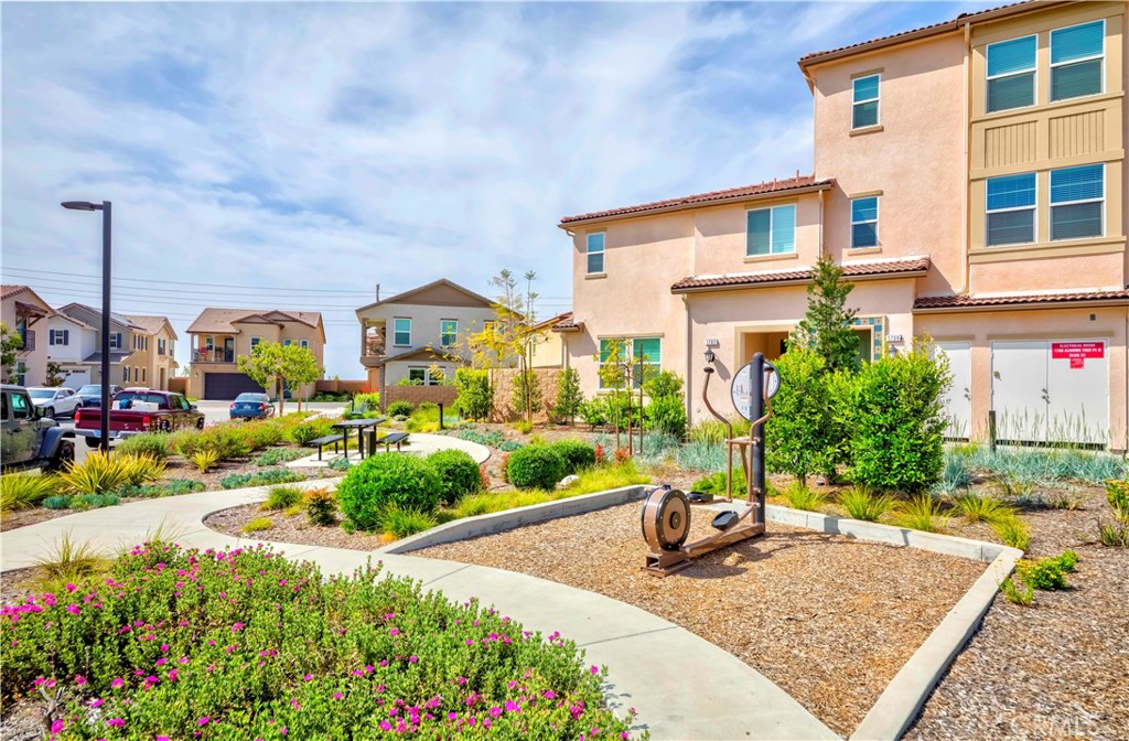1705 Almond Tree Place