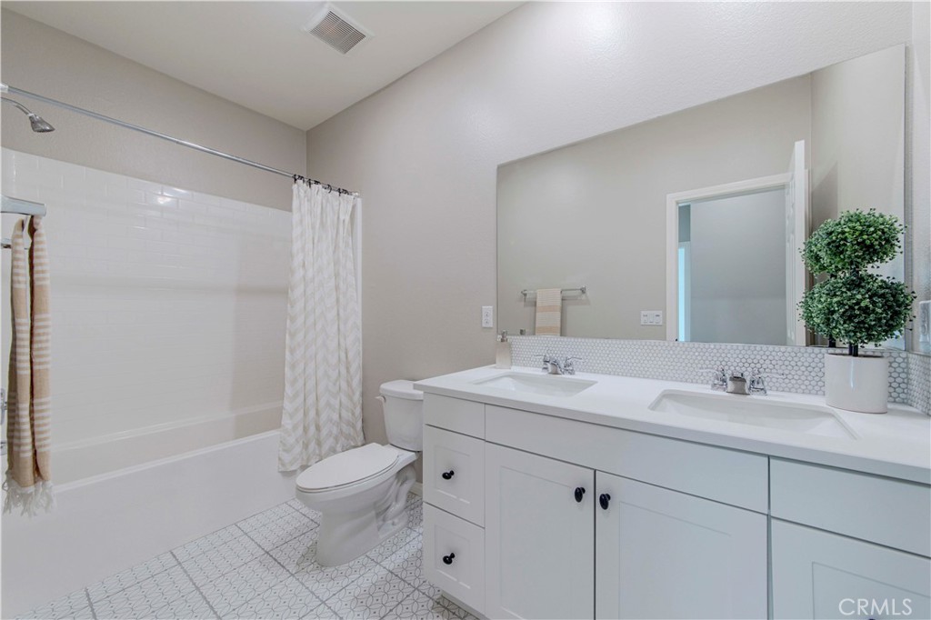 1705 Almond Tree Place