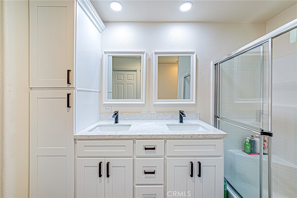 3667 Valley Boulevard 215