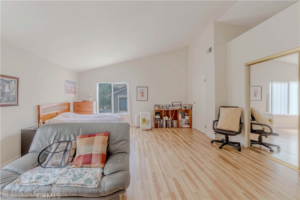 2201 Dublin Lane 3
