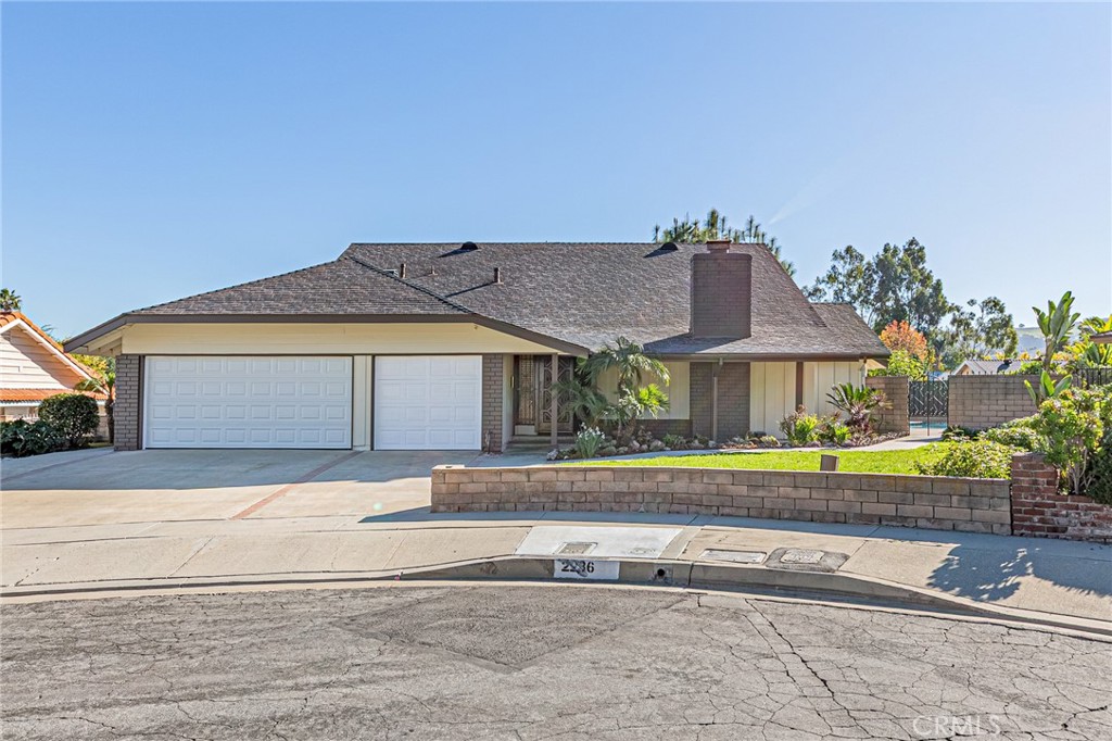 2236 Deepgrove
