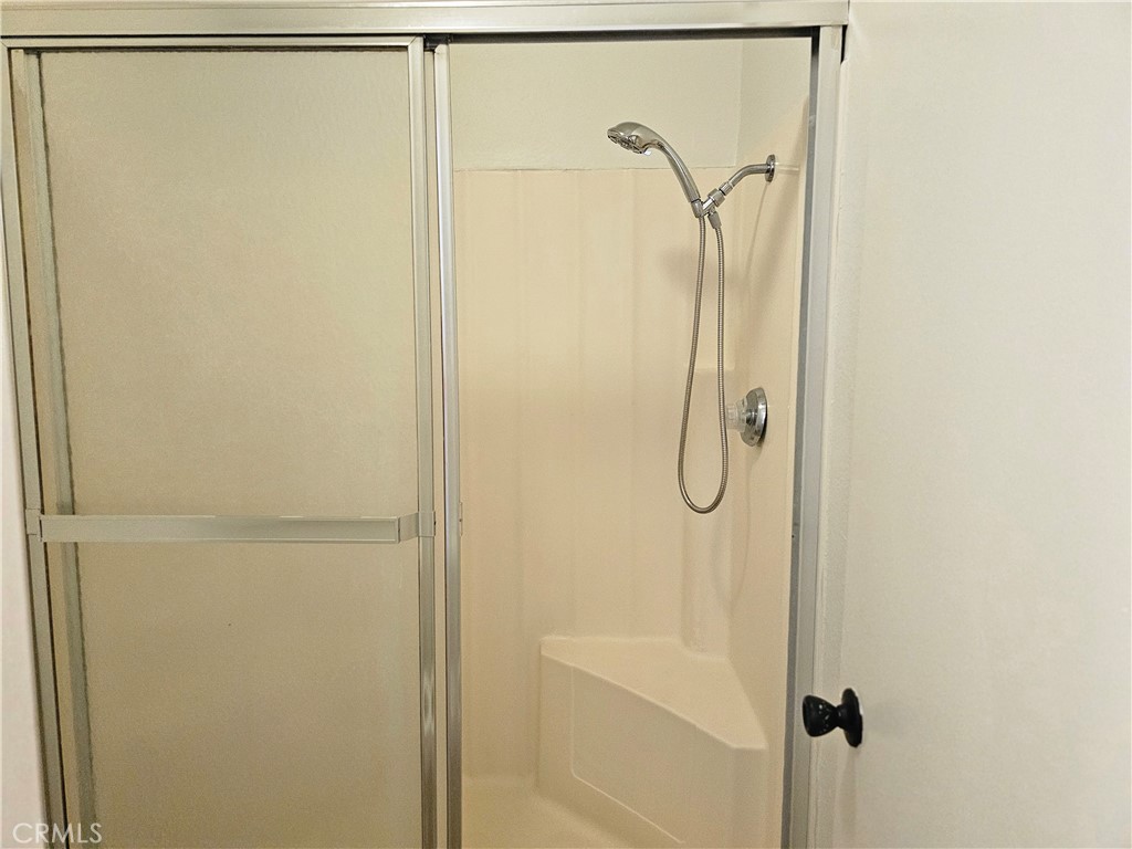 8732 Lomita C