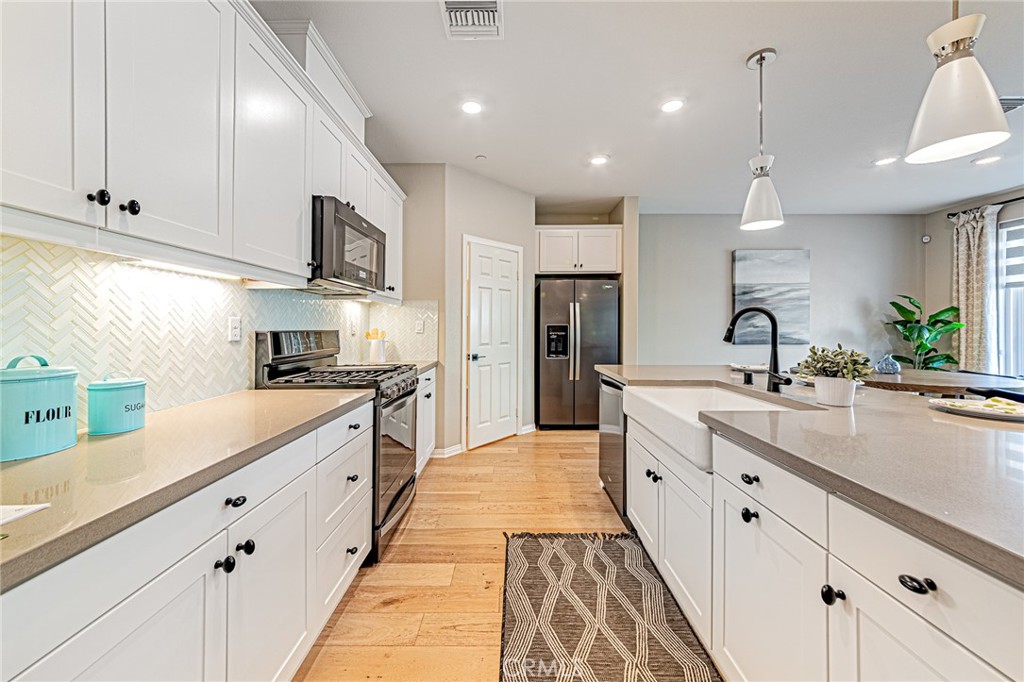 1705 Almond Tree Place