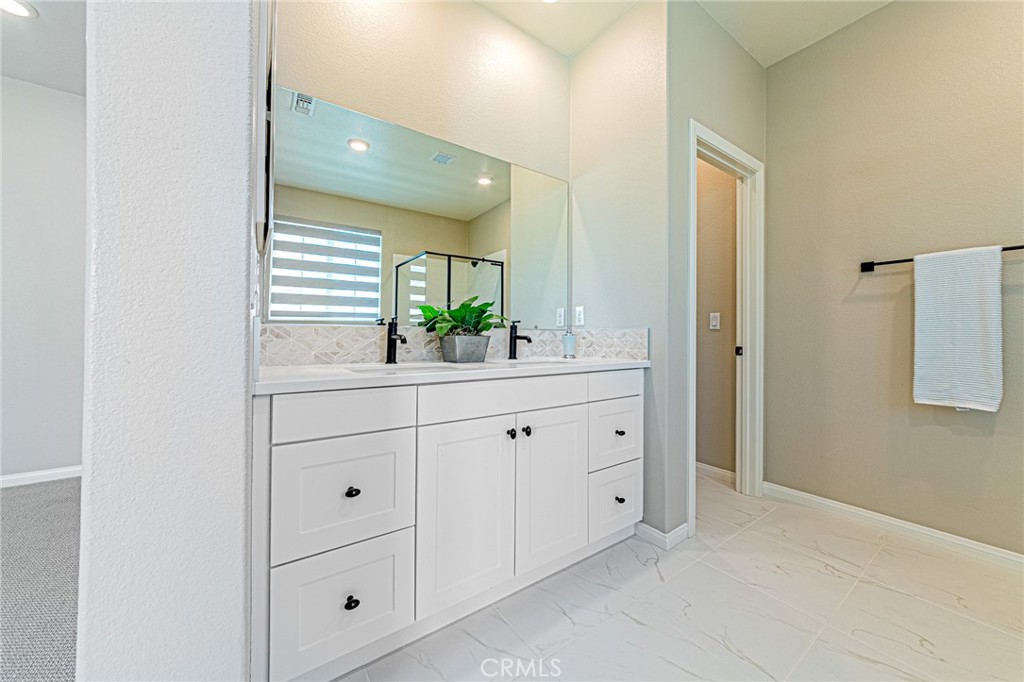 1705 Almond Tree Place