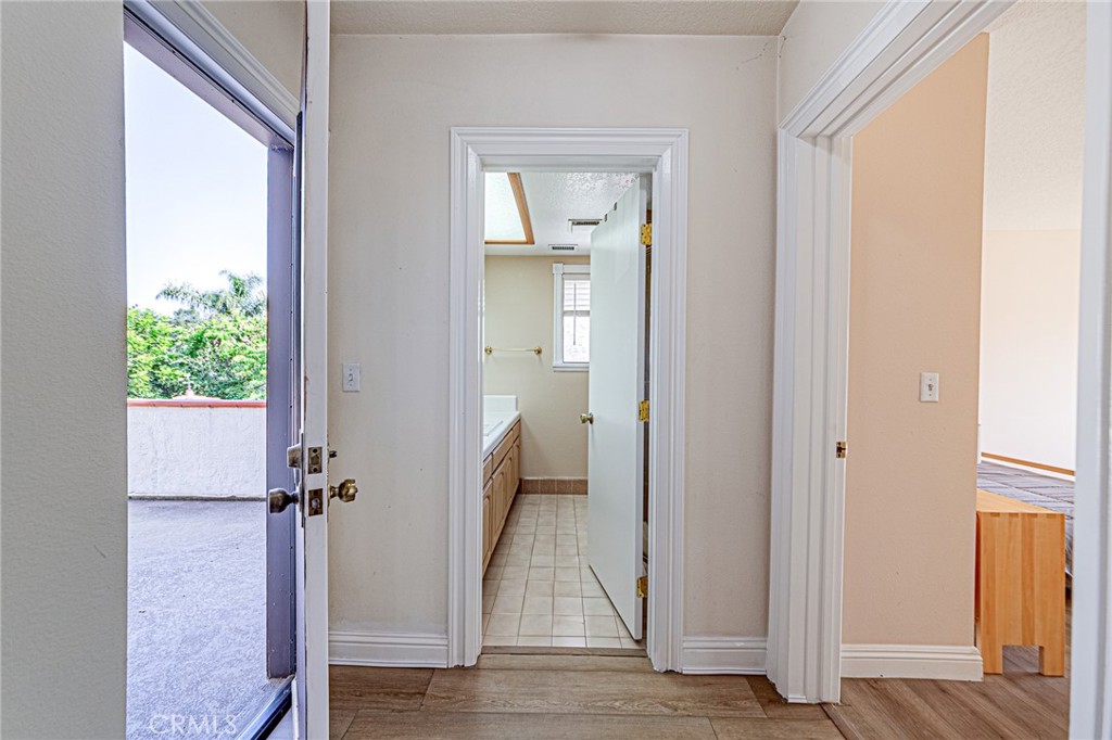 1737 Gainsborough Road