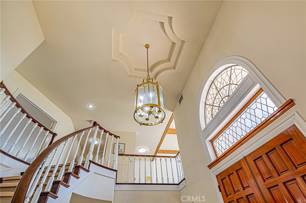 1737 Gainsborough Road