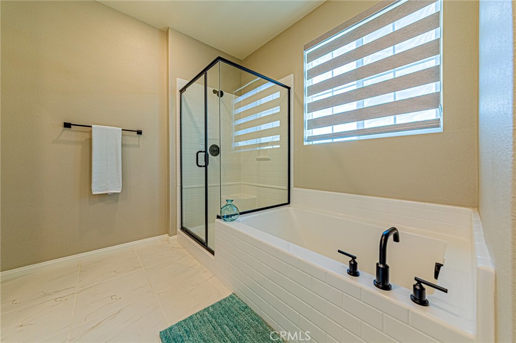 1705 Almond Tree