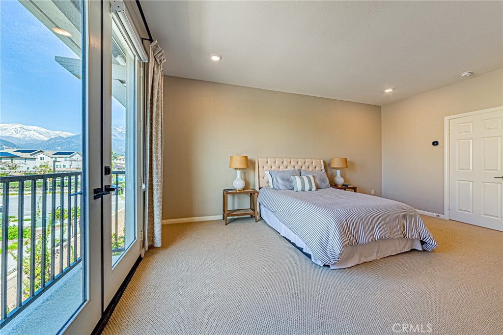 1705 Almond Tree