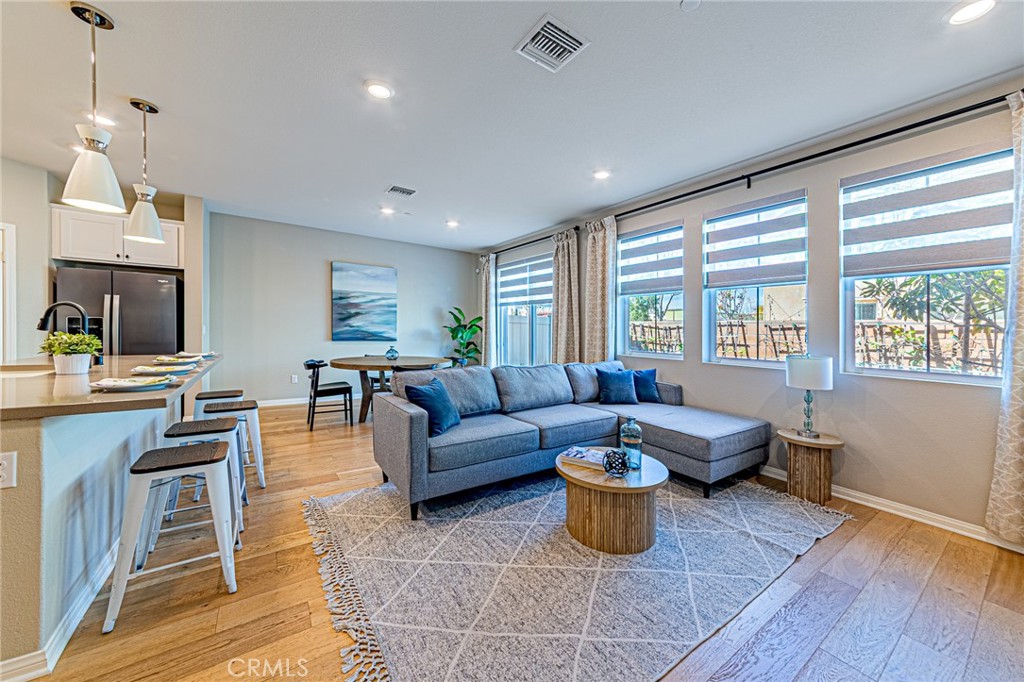 1705 Almond Tree