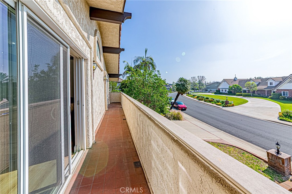 1737 Gainsborough Road