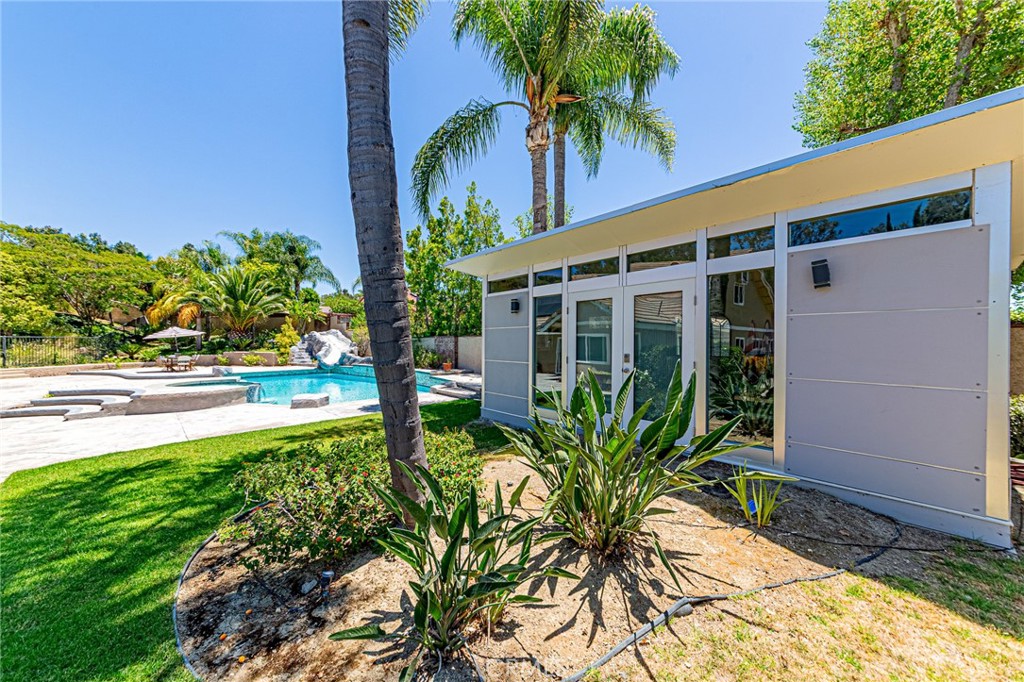 22260 Starlight Drive