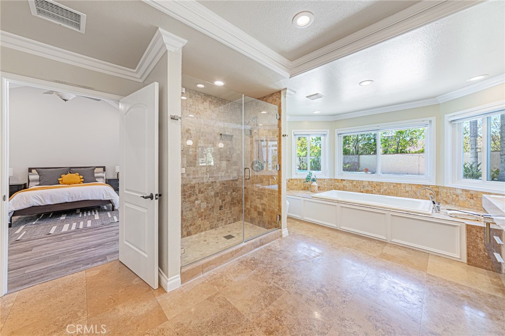 22260 Starlight Drive