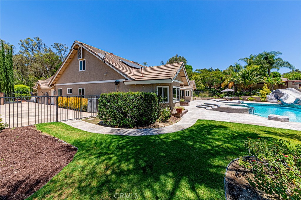 22260 Starlight Drive
