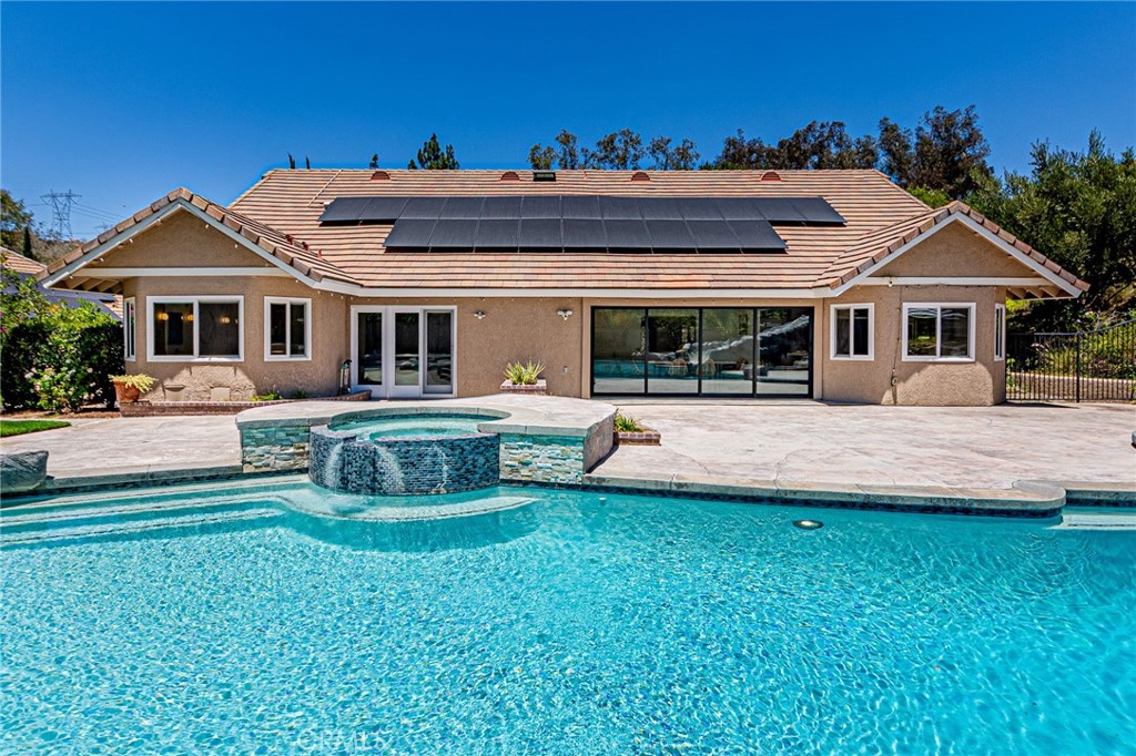 22260 Starlight Drive